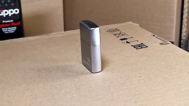 ZIPPO UPALJAČ - 49210 FLAME DESIGN смотреть онлайн