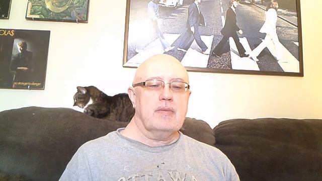Tuesday Vinyl Pull смотреть онлайн