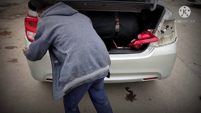 Bumper and tail light change. New Dzire. смотреть онлайн