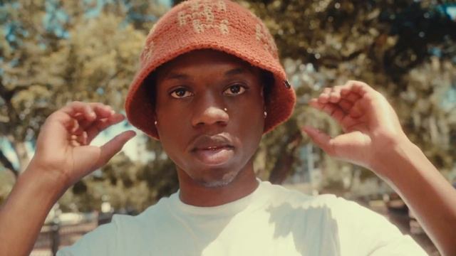 Jay Safari - Mamacita (Official Video) смотреть онлайн