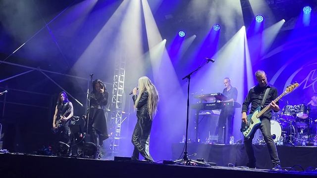 Tarja Turunen & Marko "Marco" Hietala - Phantom Of The Opera смотреть онлайн