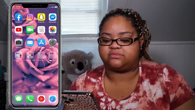 What's On My iPhone 11 Pro Max 2020 смотреть онлайн