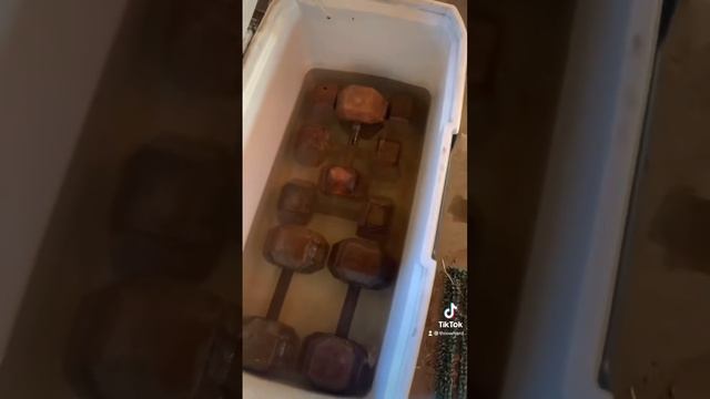 Restore Rusty Weights • How I Restored My Dumbbells Quickly смотреть онлайн