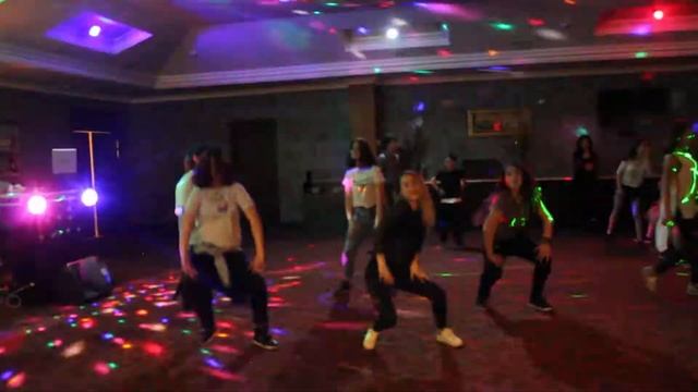 NEW BAKU HOTEL - Spectacular Dance show from our Georgian Guests смотреть онлайн