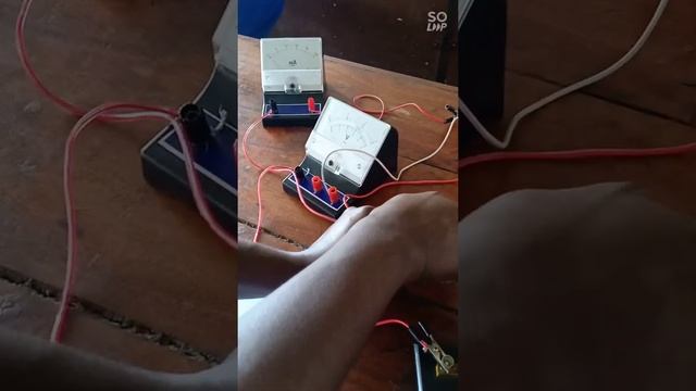 Forward and Reverse Biasing of diode смотреть онлайн