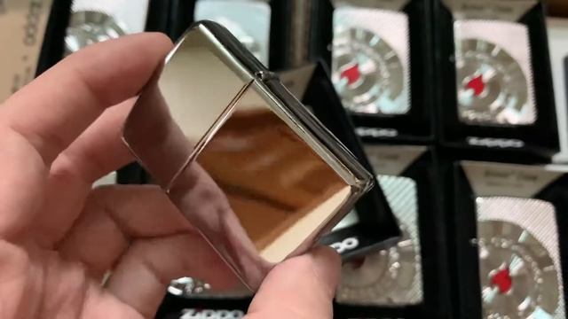 Zippo 49058 – Zippo Armor® Poker Chip Design High Polish Chrome [BatluaRIO.vn] смотреть онлайн