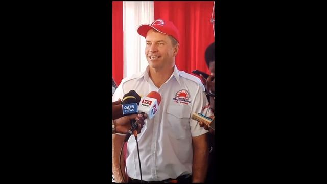 Ian Dancan the Kenya Safari Rally Icon is back with a "Flying Sausage "🌭🌭✌️ You will love it.. смотреть онлайн
