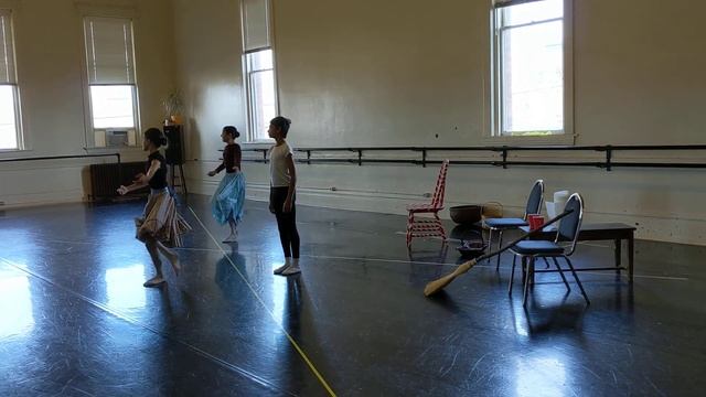 H &G Act 1 Sc 3 Children смотреть онлайн