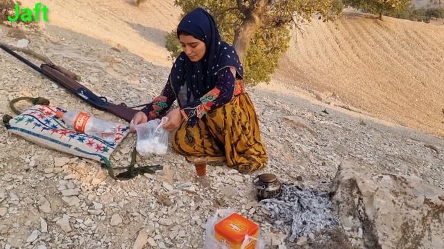 Wolf Dog Hunting By A Brave And Brave Iranian Nomadic Woman#village#nomadic#doora#iran