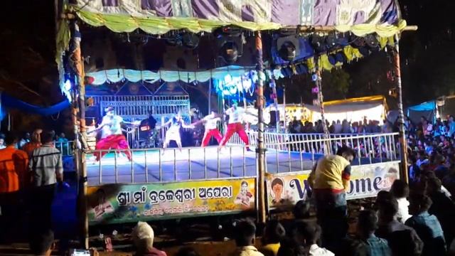 New Jatra Sambalpuri Melody Record Dance || Brajeswari Opera Melody Song Dance || Odisha Village смотреть онлайн
