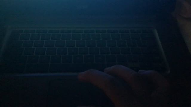 Got the iPhone 15 pro max and updates to running windows 10 on chromebook смотреть онлайн