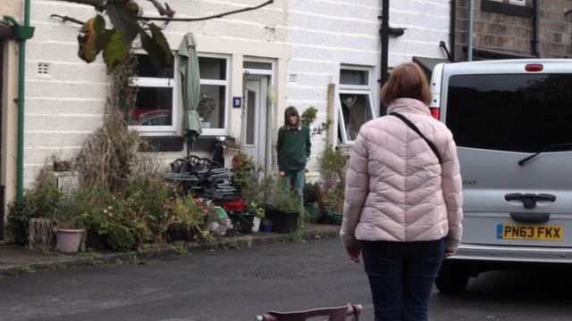 Nicola Mills Opera for the People – Every street is a theatre in lockdown смотреть онлайн