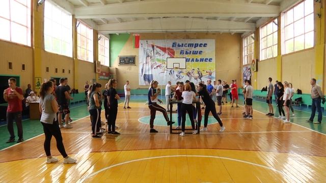 Чемпионат Мозырского района по армрестлингу смотреть онлайн