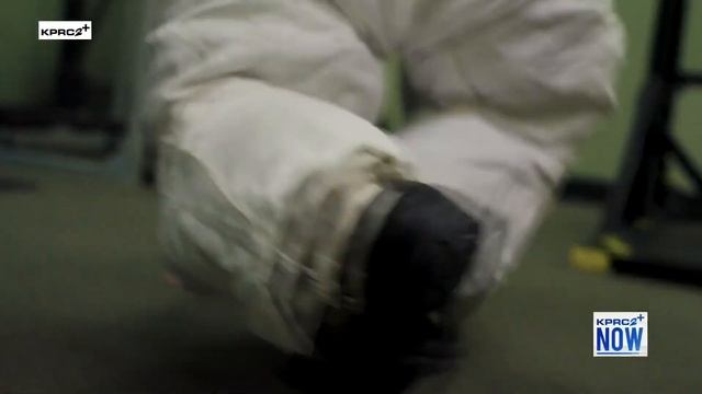 STEM City: The science behind spacesuits смотреть онлайн