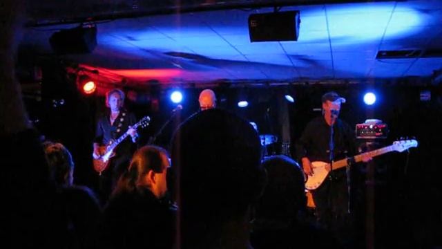 Wishbone Ash - Living Proof Live at The Lemon Tree смотреть онлайн