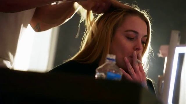 Lindsay Lohan: Hair Extensions смотреть онлайн