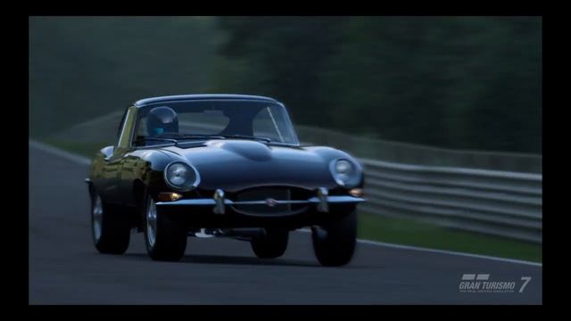 '61 Jaguar E-type смотреть онлайн