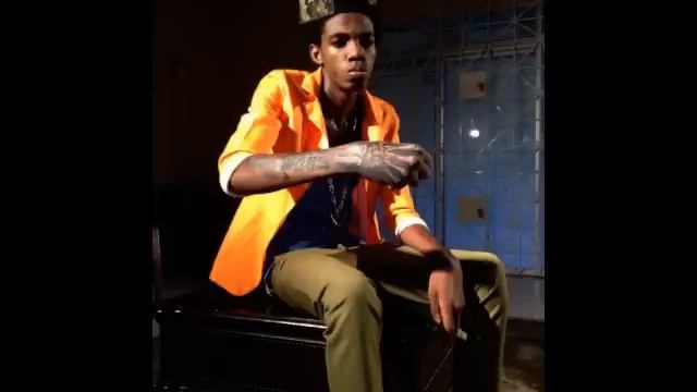 Alkaline - Make it Clap [Raw] November 2013 смотреть онлайн