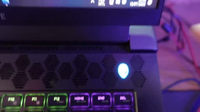 ALIENWARE M15 R6 - PERSONALIZANDO AS CORES NO ALIENWARE COMMAND CENTER ! (TUTORIAL) смотреть онлайн