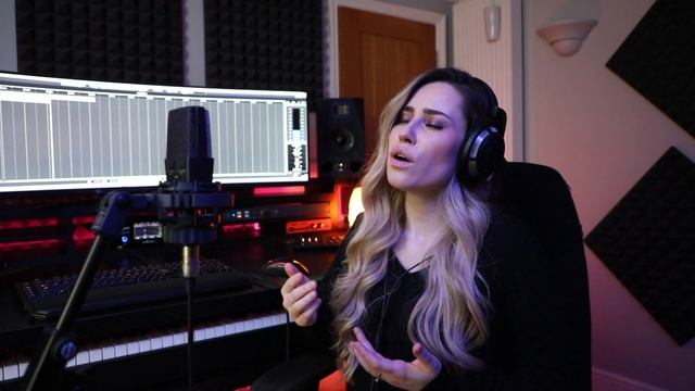 Uplifting Opera Female Vocal/Beautiful Opera Vocal Improvisation Acapella For Soul Healing смотреть онлайн