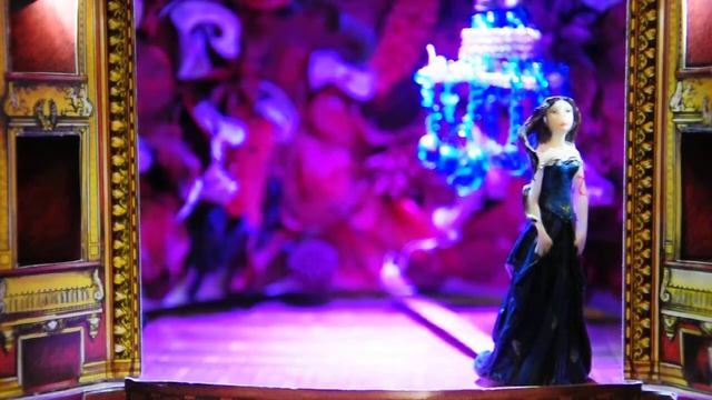 PHANTOM OF THE OPERA - THINK OF ME (Stage size 11x11cm / 4,3x4,3 inch) смотреть онлайн