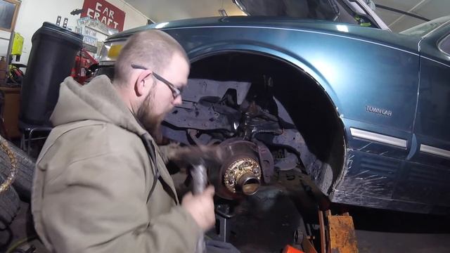 Lincoln Towncar Hydraulic Install смотреть онлайн