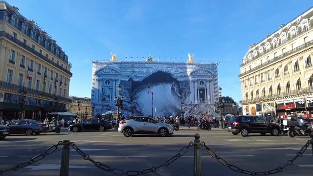 JR Art's New Project At The Opera Building In Paris: A Closer Look смотреть онлайн