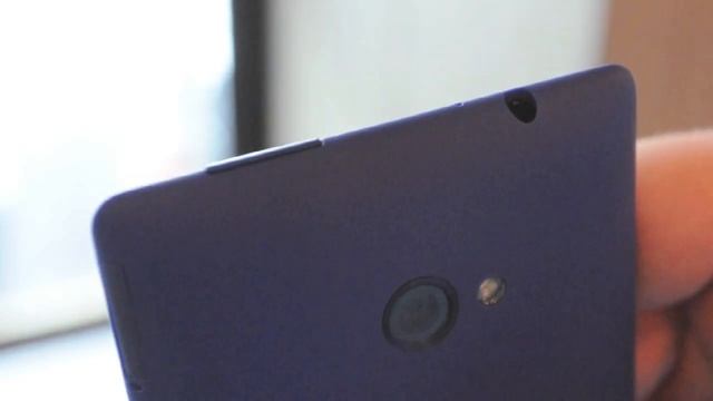 Windows Phone 8X by HTC hands-on смотреть онлайн