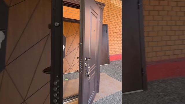 Входная дверь в дом Гранит термо #дверийошкарола #дверирегионовеврокомфорт смотреть онлайн