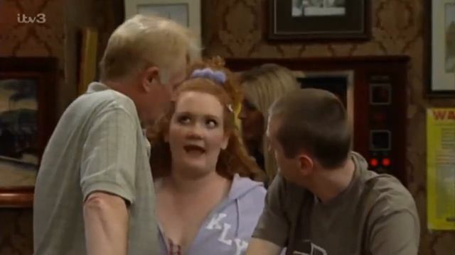 Coronation Street: Les Battersby Scenes - Episode 756 смотреть онлайн