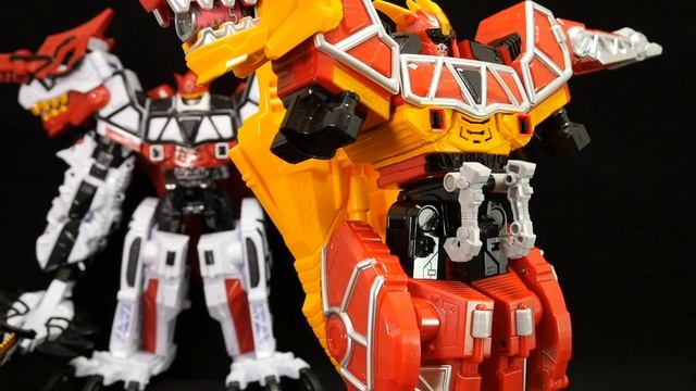 【韓国版】 獣電戦隊キョウリュウジャーブレイブ カミツキ合体 DXブレイブキョウリュウジン Power Rangers Dino Force Brave DX Brave Kyouryujin смотреть онлайн