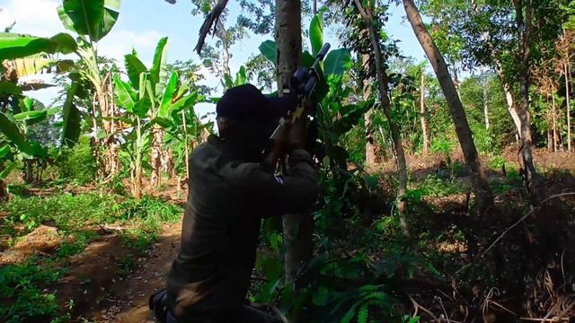 BURUAN DAPAT PISANG PUN DAPAT смотреть онлайн