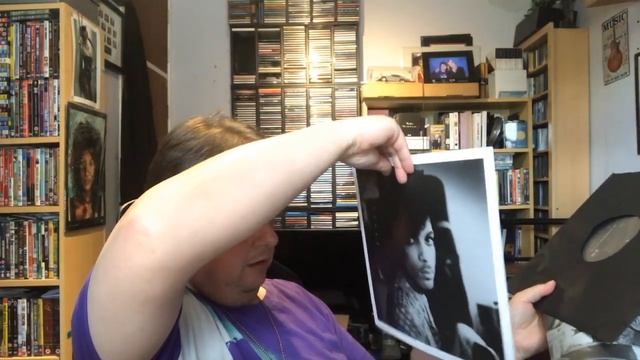 Martin's Merch - Prince Piano & A Microphone 1983 смотреть онлайн