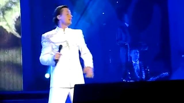 Vitas World Tour " Say You Love " in Beijing October 2011 / 北京演唱 - 小河淌水 смотреть онлайн