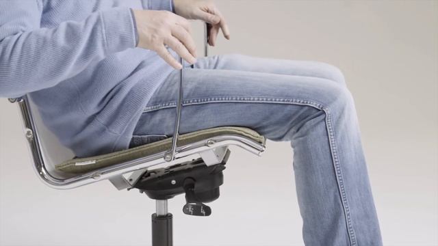 Chrome frame chair that flip up with arms | Origami by Leyform смотреть онлайн