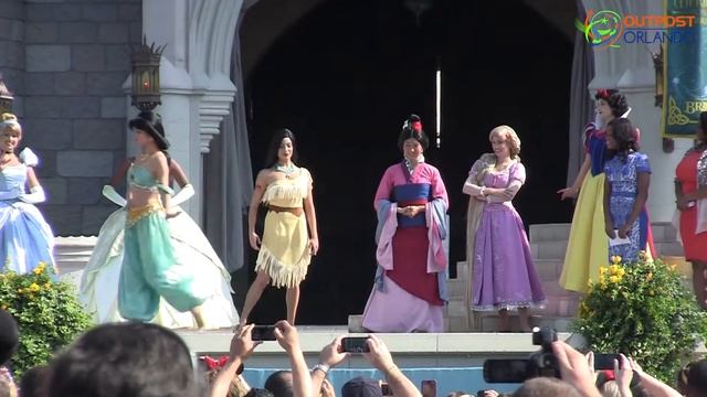 Merida from Brave was inducted into the Disney Princess Court at Magic Kingdom 2013 смотреть онлайн
