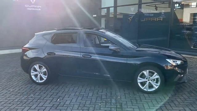 SEAT Leon FR 5dr 1.5 TSI EVO 150ps SUNROOF & SAFETY & DRIVING PACK смотреть онлайн