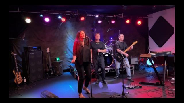 Faith Assembly - "Phantoms" смотреть онлайн