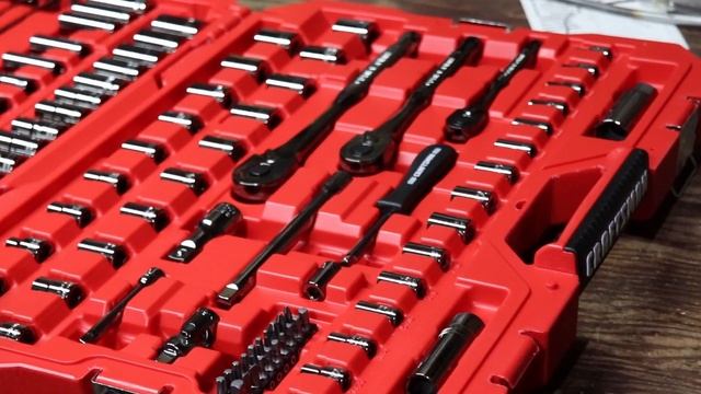 Craftsman Gunmetal Chrome Socket Set смотреть онлайн