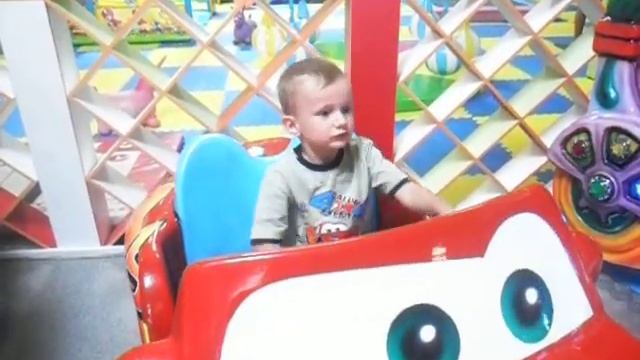 Назарчик на тачке Макквин смотреть онлайн