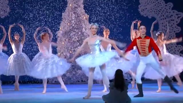 Scottish Ballet's The Nutcracker at the Grand Opera House смотреть онлайн