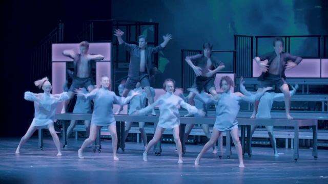 Turning Tables - Adele by DIVERSE Adv Contemporary at Dubai Opera смотреть онлайн