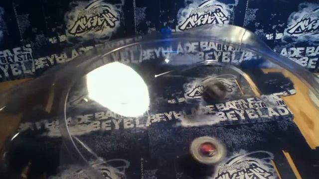 Beyblade ZeroG Samurai Ifraid W145CF VS Gravity Perseus AD145WD смотреть онлайн