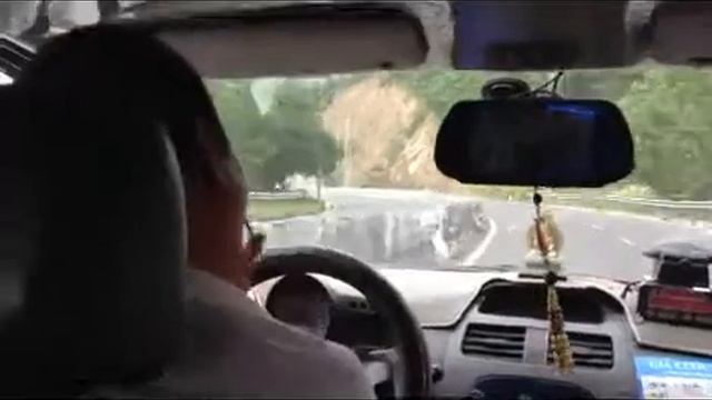 Таксист во Вьетнаме смотреть онлайн