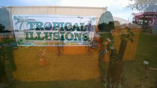 Tropical Illusions at Safari Joes H20 Final смотреть онлайн