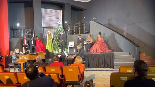 Silent night - Johannesburg Opera смотреть онлайн