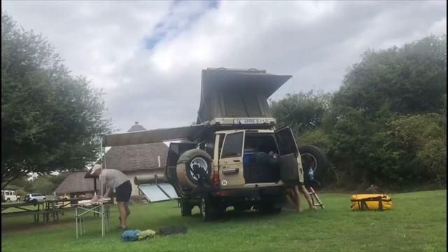 which one is the best - Safari Land-cruiser Rooftop Tent VS flying Tent ? - Tanzania safari смотреть онлайн