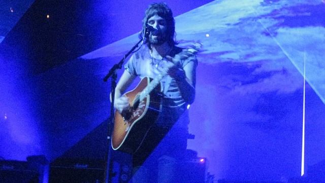 Kasabian - Fast Fuse (Live at iTunes Festival 2014) смотреть онлайн