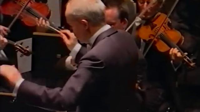 2001: Rejieli Shepherd-Paulo, opera soprano, in the Finals of the Australian Singing Competition смотреть онлайн