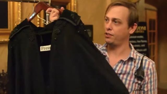 Back stage with The Phantom of the Opera смотреть онлайн